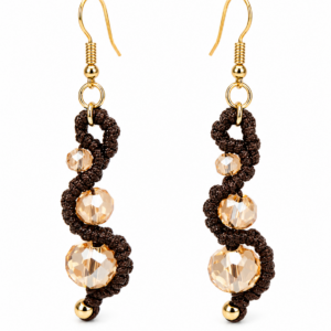 Boucles d’oreilles artisanales en macramé noir – Cristaux champagne facettés